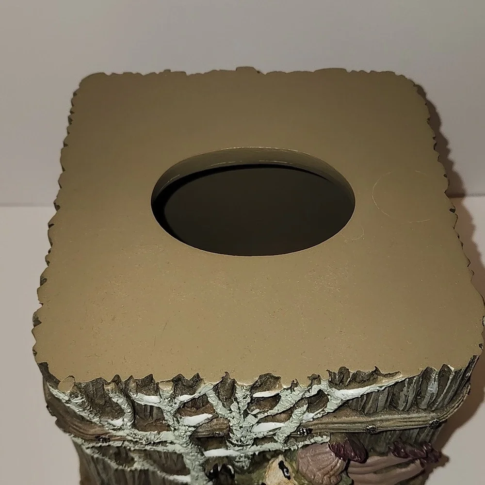 Winter Fun Jeffery Senern Decorative Bear Tissue Box Cover